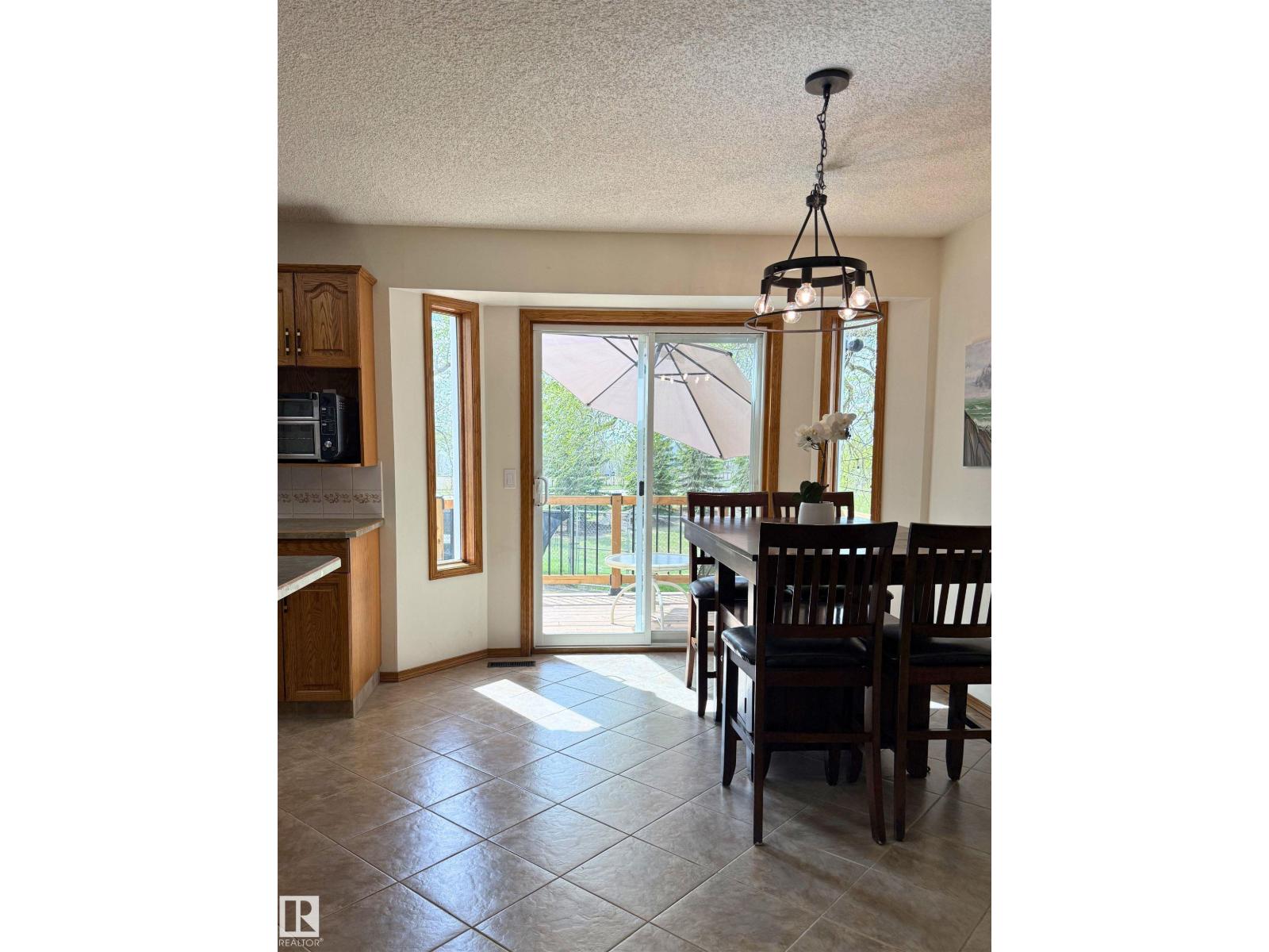 5006 59 St, Beaumont, Alberta  T4X 1B7 - Photo 9 - E4488399
