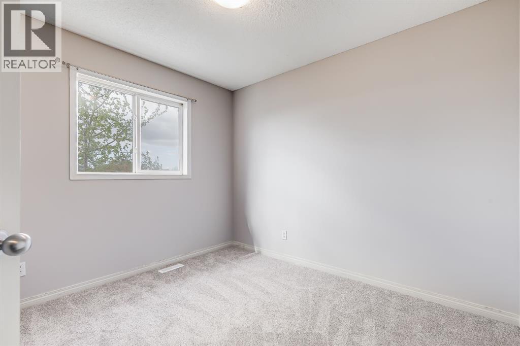 1813 Sagewood Link SW, Airdrie, Alberta  T4B 3B3 - Photo 18 - A2308701