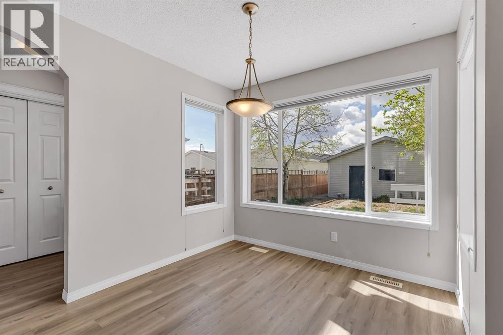 1813 Sagewood Link SW, Airdrie, Alberta  T4B 3B3 - Photo 10 - A2308701