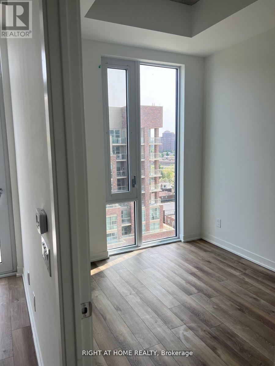 1004 - 1808 St.clair Avenue W, Toronto, Ontario  M6N 0C1 - Photo 14 - W13140114