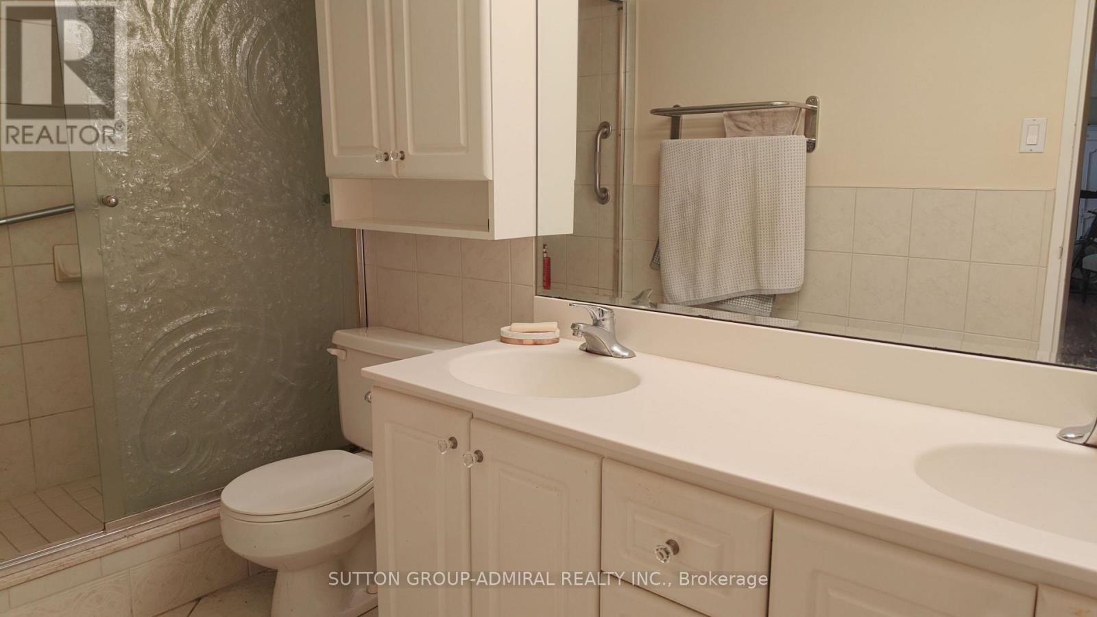 1608 - 1400 Dixie Road, Mississauga, Ontario  L5E 3E1 - Photo 12 - W13140128