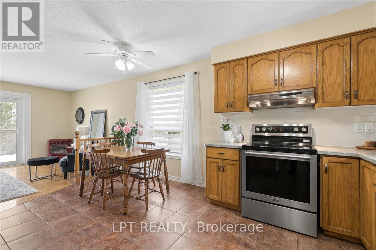 315 Colborne Street, Centre Wellington, Ontario  N0B 1S0 - Photo 10 - X13140118