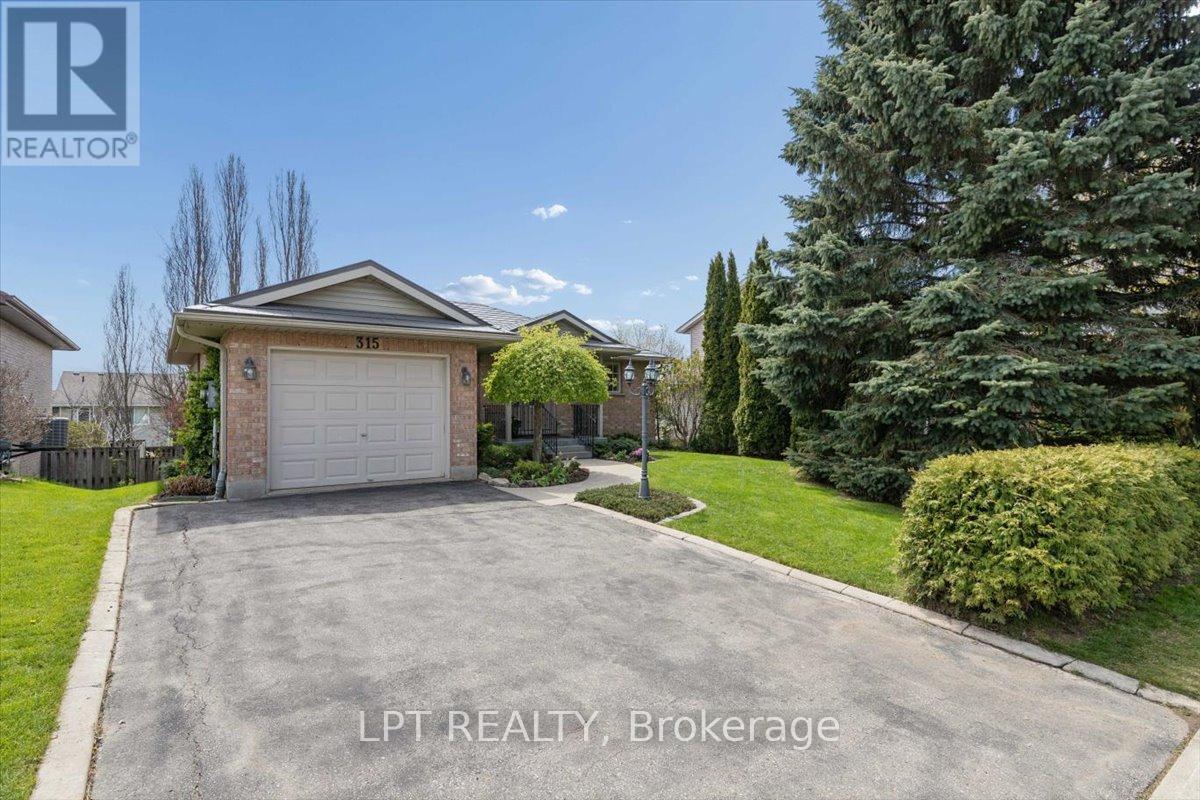 315 Colborne Street, Centre Wellington, Ontario  N0B 1S0 - Photo 4 - X13140118