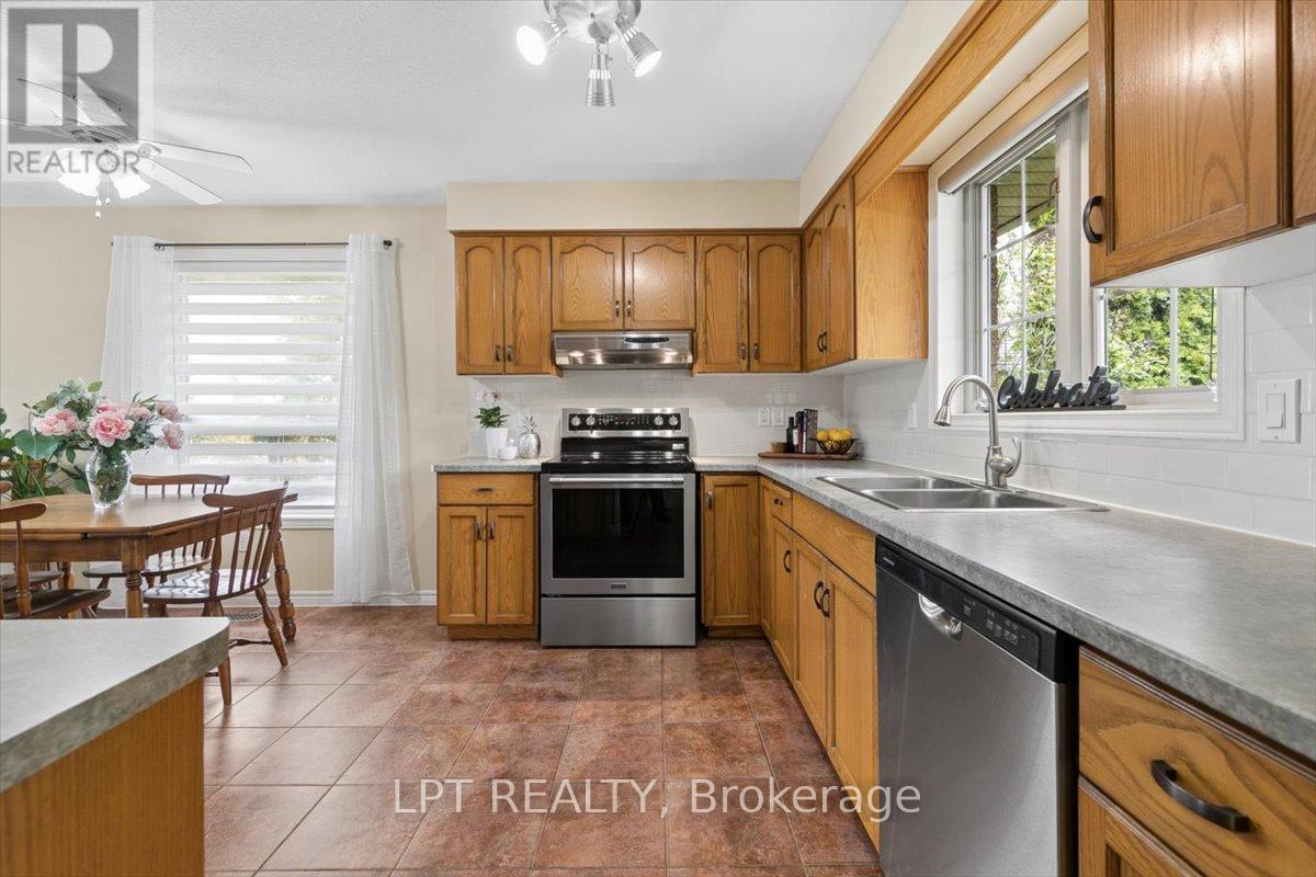 315 Colborne Street, Centre Wellington, Ontario  N0B 1S0 - Photo 9 - X13140118
