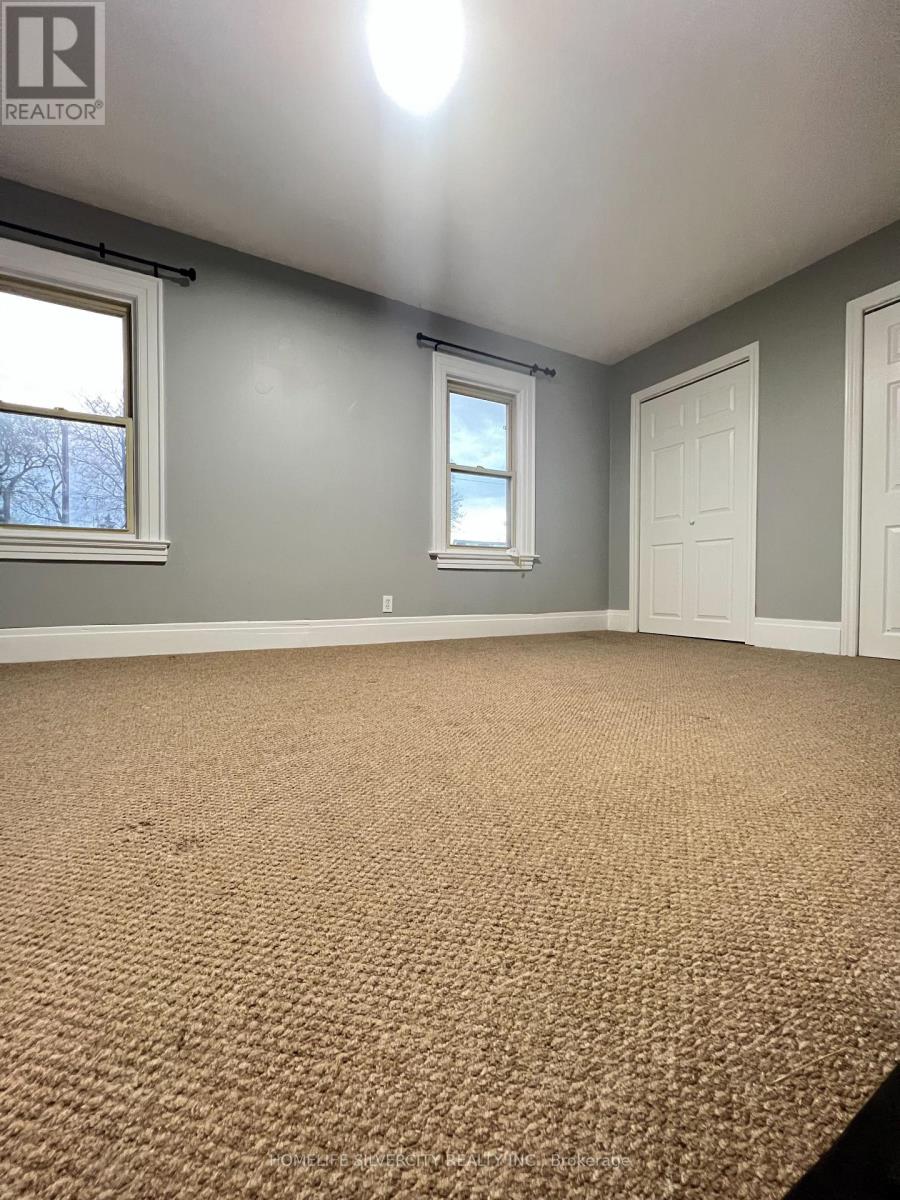 6352 Taylor Street, Niagara Falls, Ontario  L2G 2G1 - Photo 2 - X13140124