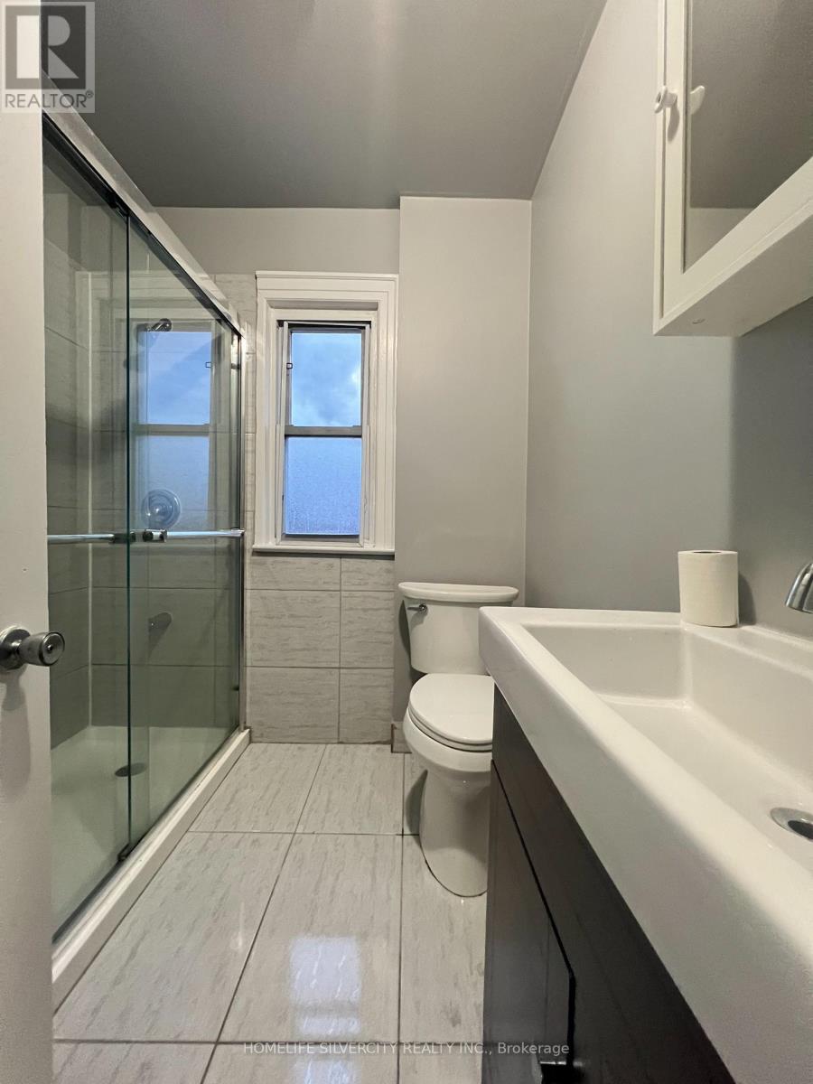 6352 Taylor Street, Niagara Falls, Ontario  L2G 2G1 - Photo 3 - X13140124