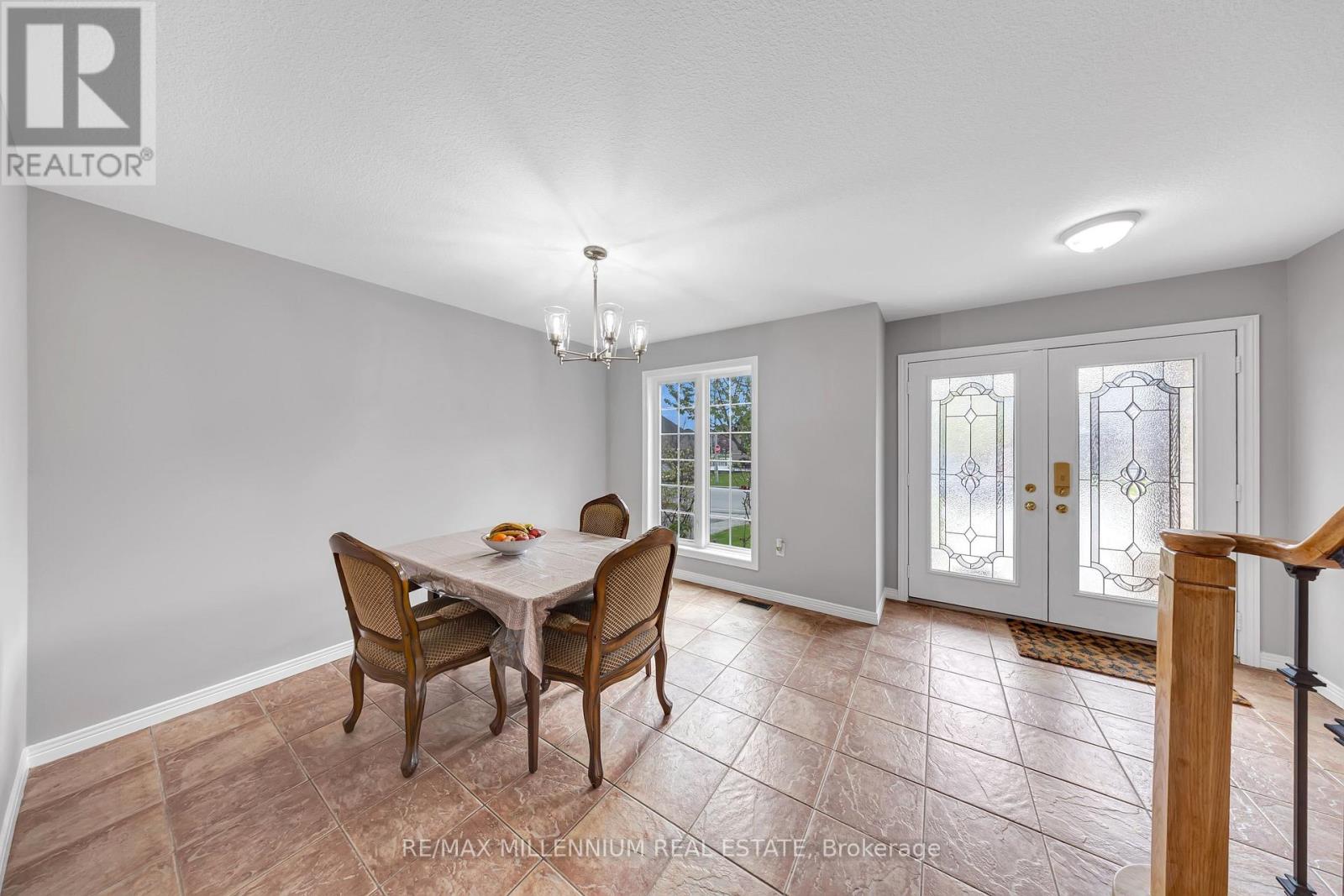 8 Bates Avenue, Hamilton, Ontario  L0R 1P0 - Photo 4 - X13140138
