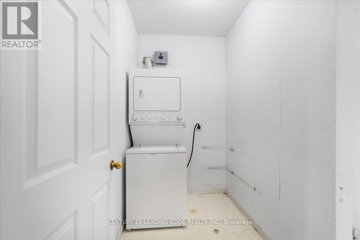 719 - 2511 Lakeshore Road W, Oakville, Ontario  L6L 6L9 - Photo 18 - W13109632