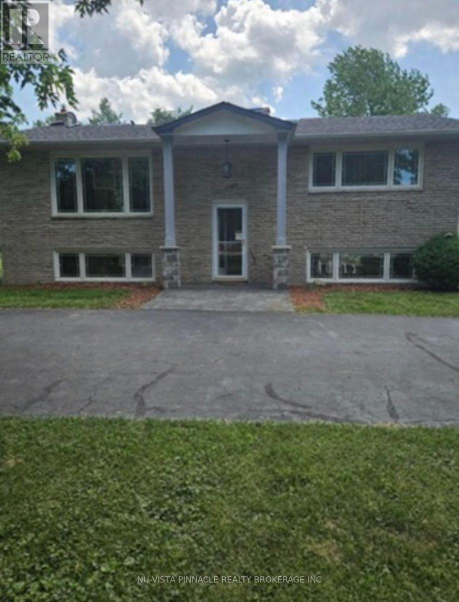 3567 EGREMONT ROAD, Plympton-Wyoming, Ontario