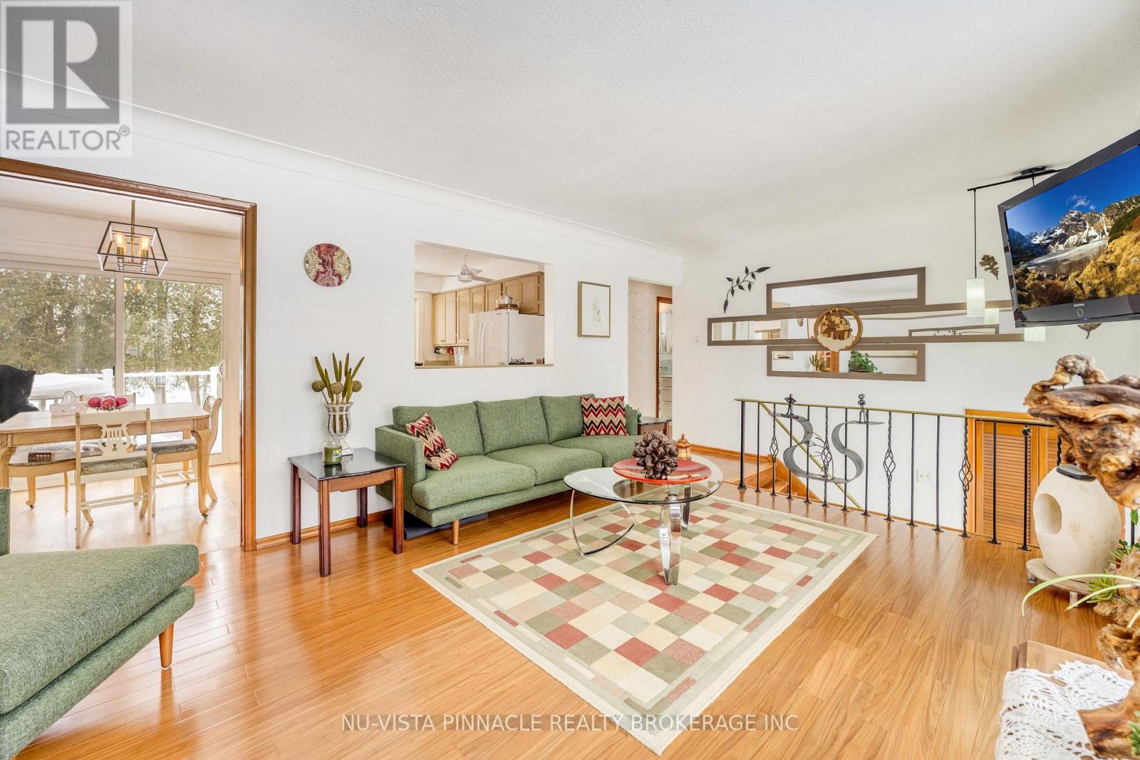 3567 Egremont Road, Plympton-Wyoming, Ontario  N0M 1E0 - Photo 4 - X12750470