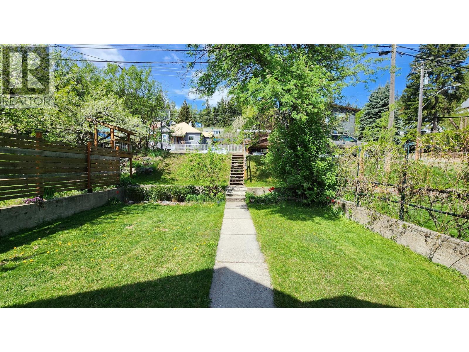 1675 Leroi Avenue, Rossland, British Columbia  V0G 1Y0 - Photo 33 - 10382537