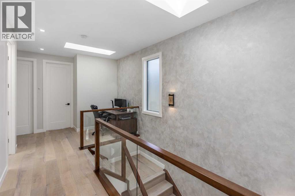3218 14 Avenue SW, Calgary, Alberta  T3C 0X3 - Photo 29 - A2311851