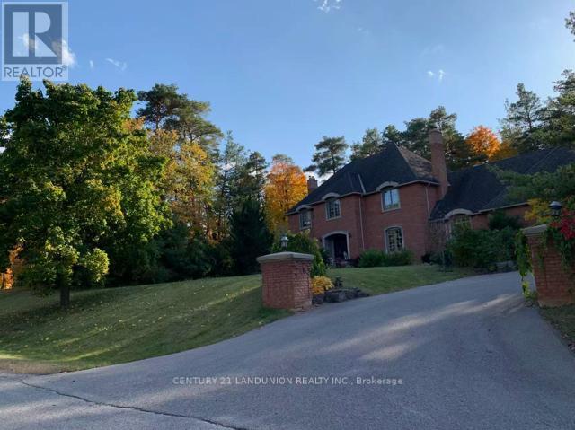 2 Heron Trail, Whitchurch-Stouffville, Ontario  L3Y 4W1 - Photo 3 - N13140038