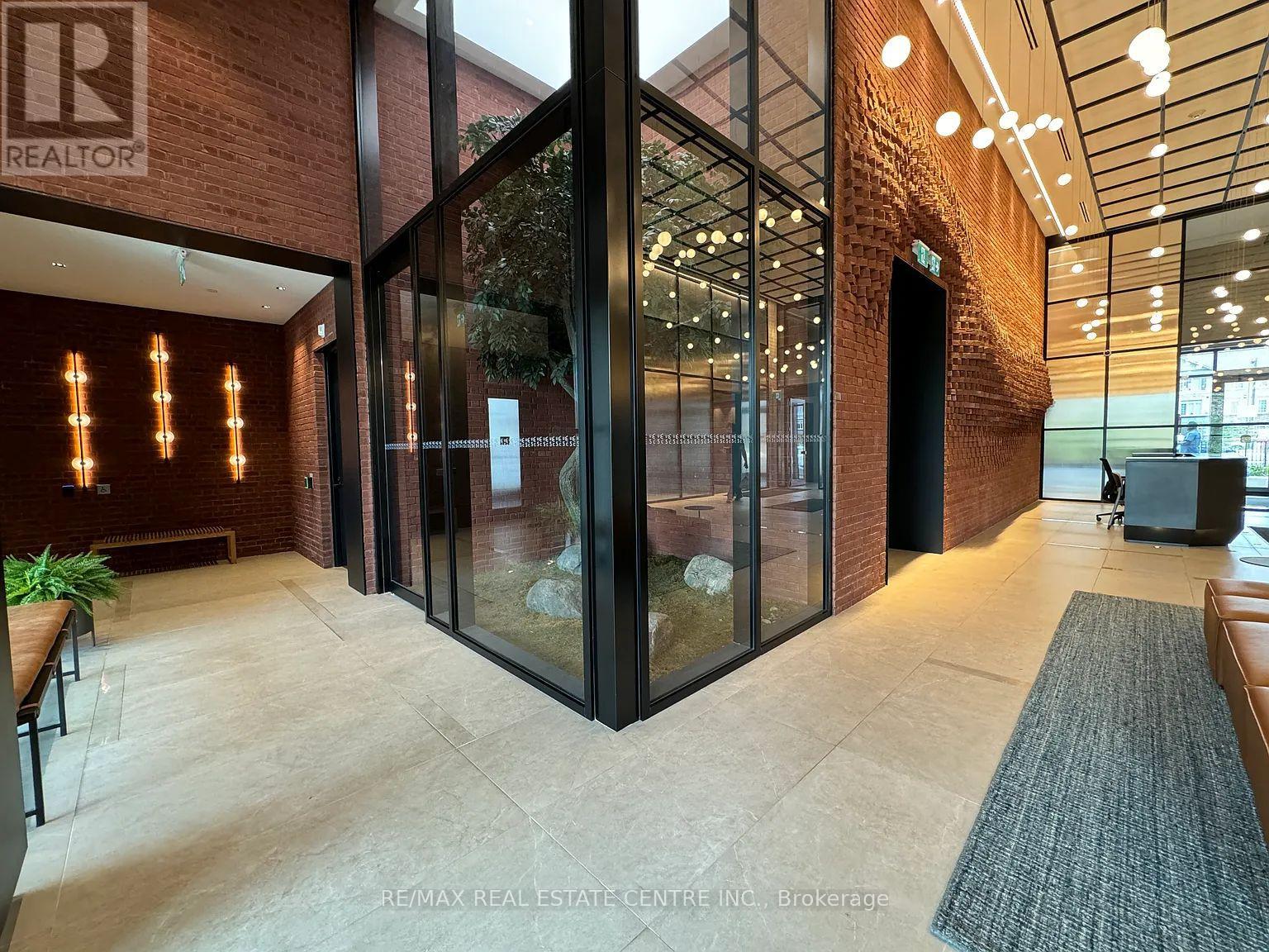 914 - 3200 William Colston Avenue, Oakville, Ontario  L6H 7W6 - Photo 4 - W13140184