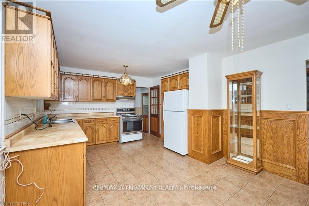 6299 Murray Street, Niagara Falls, Ontario  L2G 2K8 - Photo 3 - X13140168