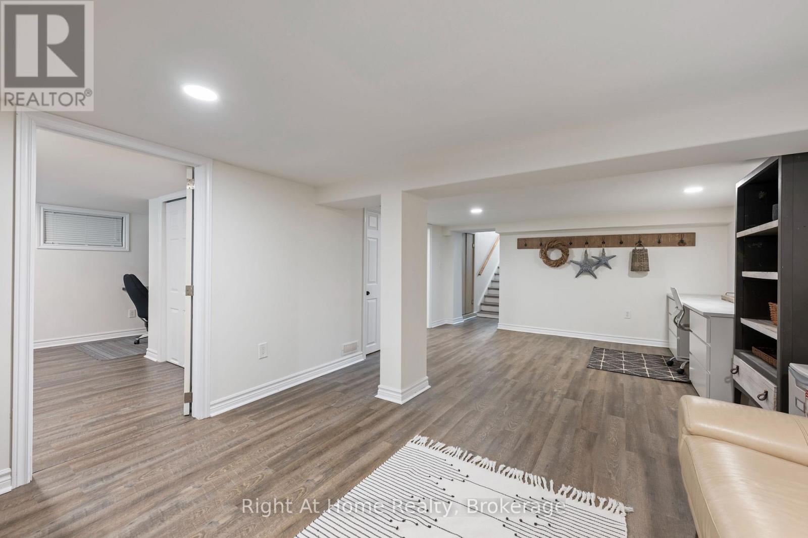1483 Fifth Ave Louth, St. Catharines, Ontario  L2R 6P7 - Photo 31 - X13131000