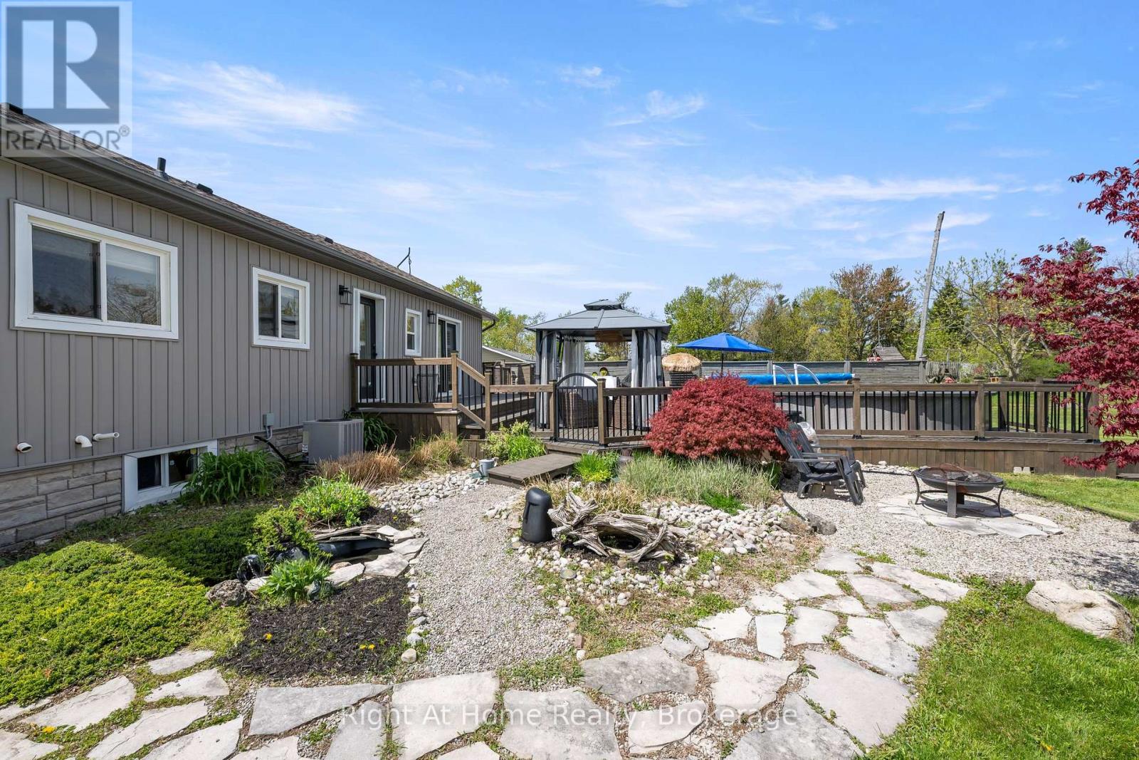 1483 Fifth Ave Louth, St. Catharines, Ontario  L2R 6P7 - Photo 36 - X13131000