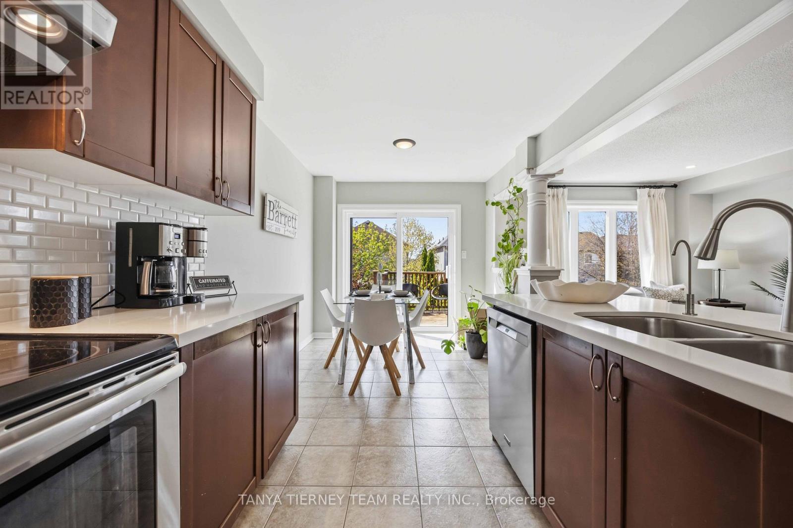 156 Shrewsbury Drive, Whitby, Ontario  L1M 0E3 - Photo 20 - E13140204