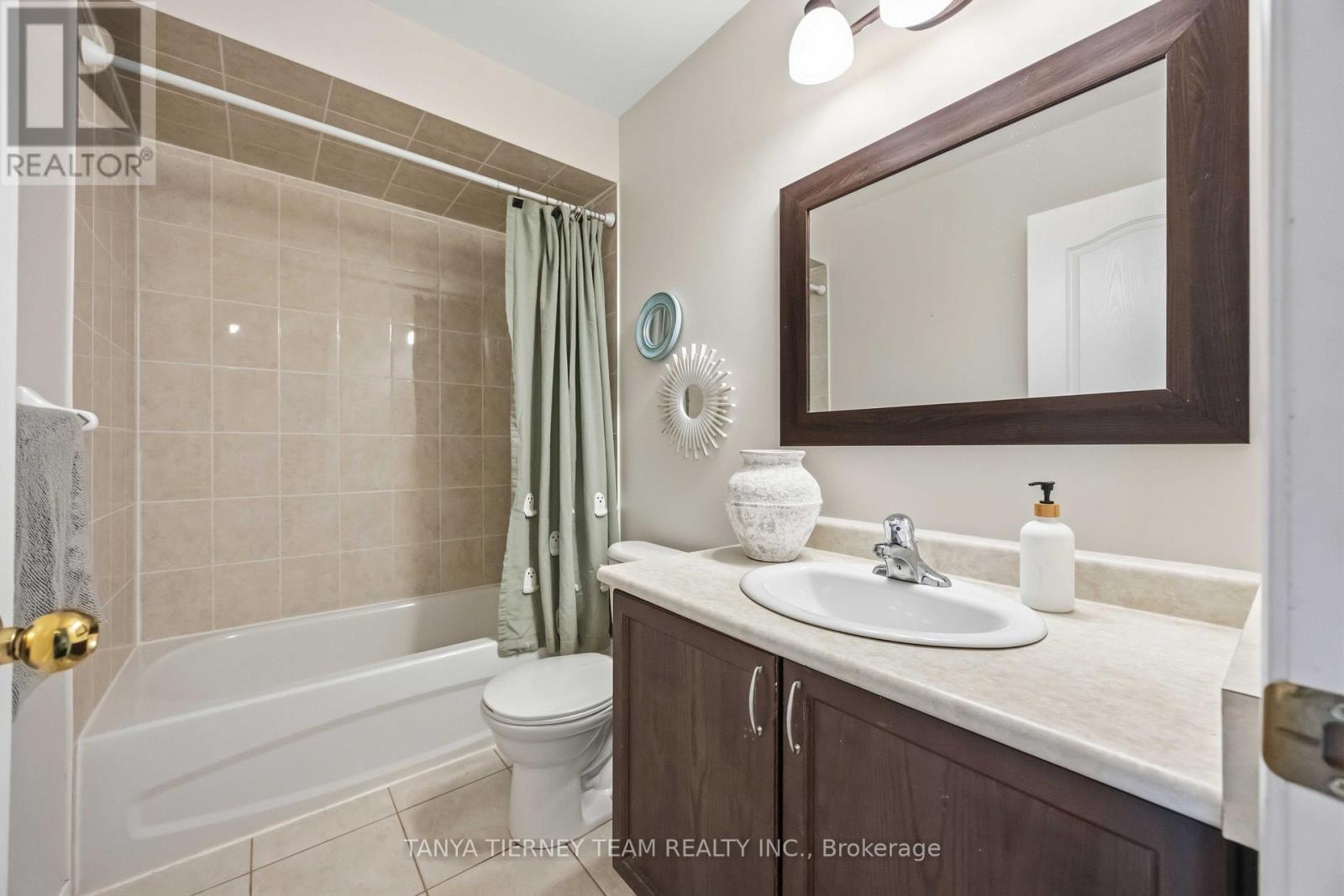 156 Shrewsbury Drive, Whitby, Ontario  L1M 0E3 - Photo 31 - E13140204