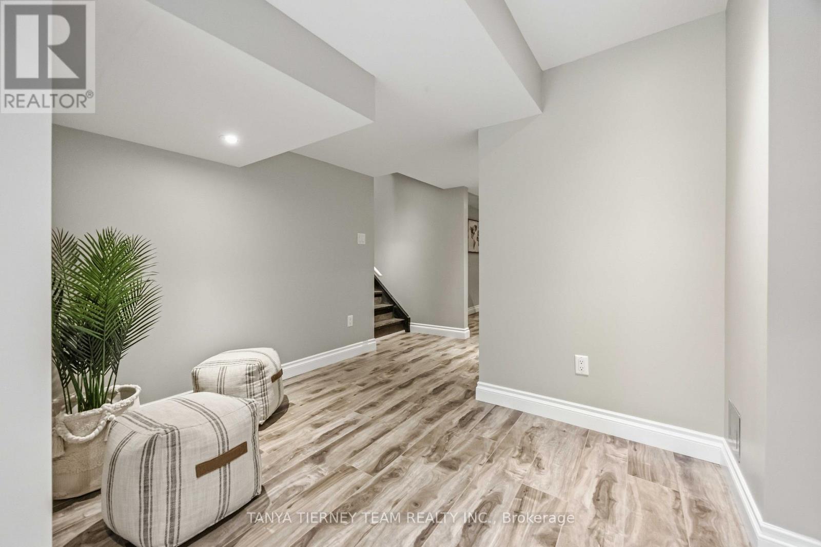 156 Shrewsbury Drive, Whitby, Ontario  L1M 0E3 - Photo 39 - E13140204