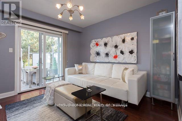 Main - 248 Park Home Avenue, Toronto, Ontario  M2R 1A3 - Photo 7 - C12897928