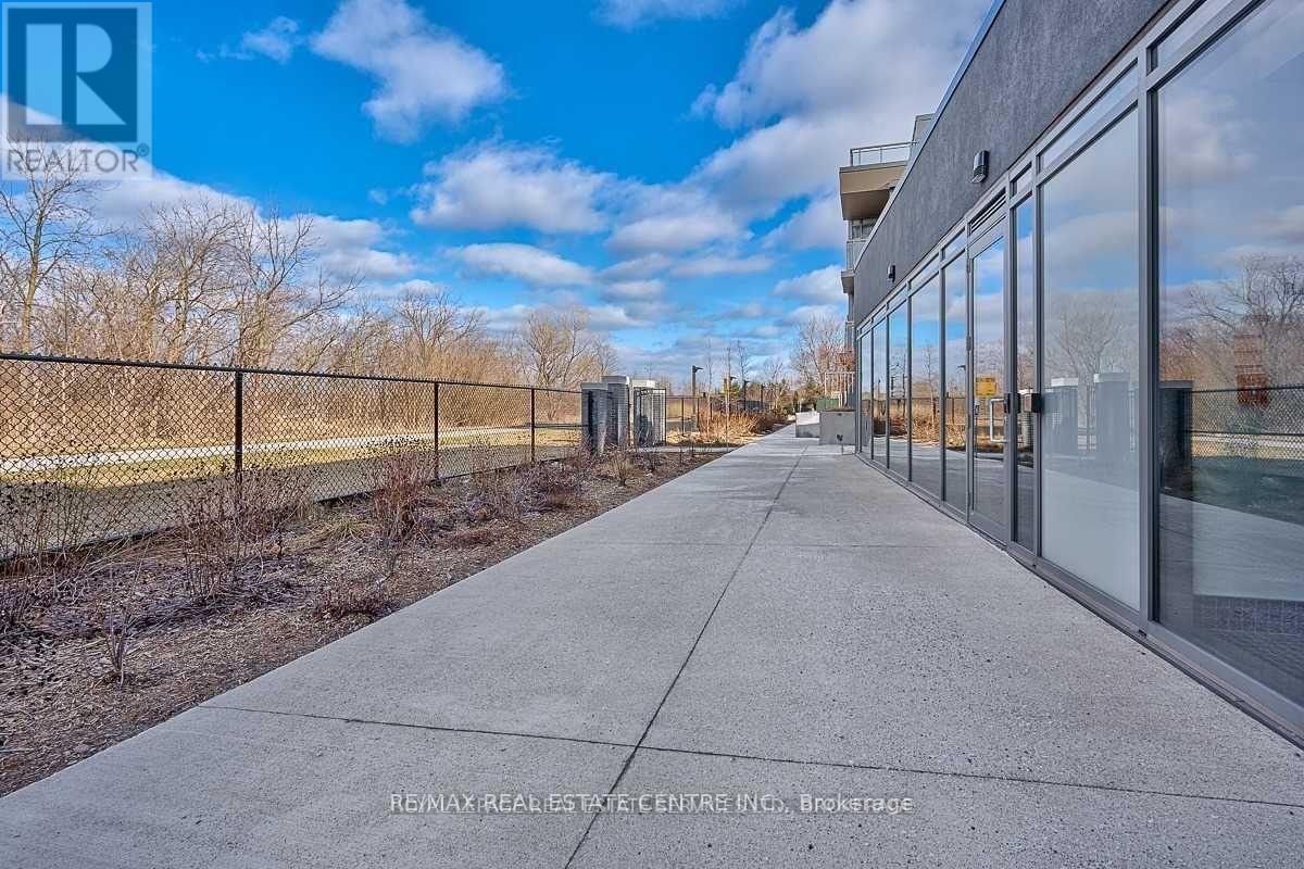 A630 - 5230 Dundas Street W, Burlington, Ontario  L6L 0J5 - Photo 23 - W13139806