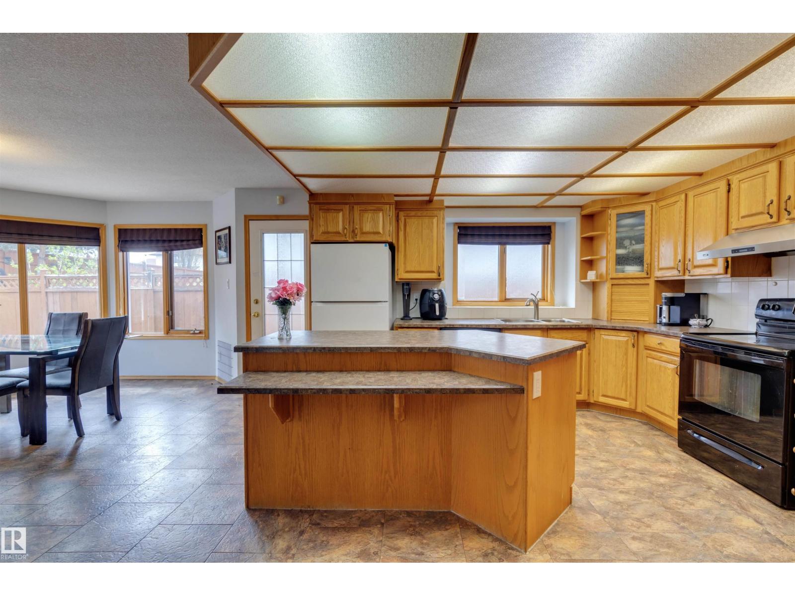 15411 67a St Nw, Edmonton, Alberta  T5Z 2W8 - Photo 10 - E4488411