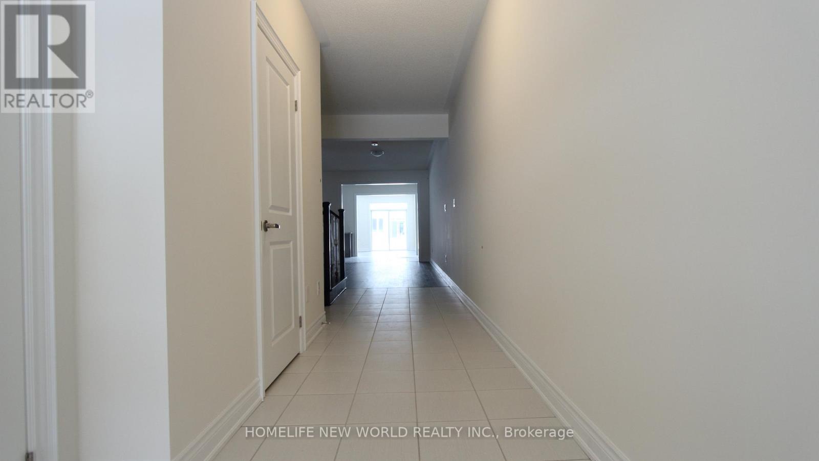 378 Kirkham Drive, Markham, Ontario  L3S 0E4 - Photo 2 - N13140206