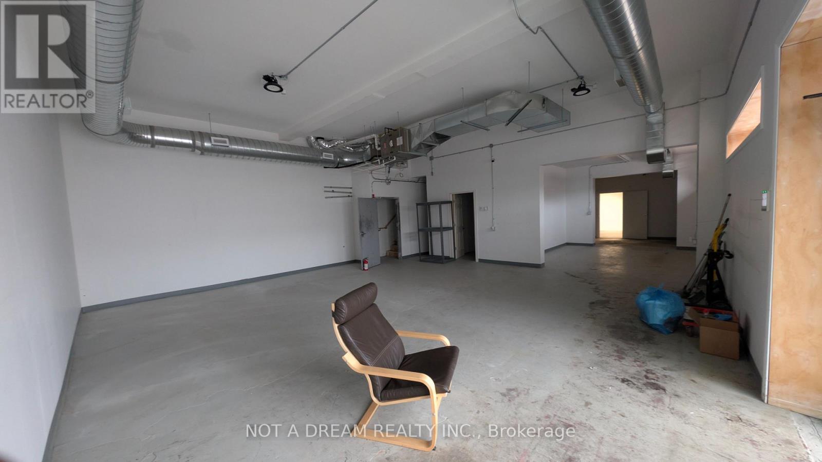 64 Front Street N, Orillia, Ontario  L3V 4R8 - Photo 11 - S13140190