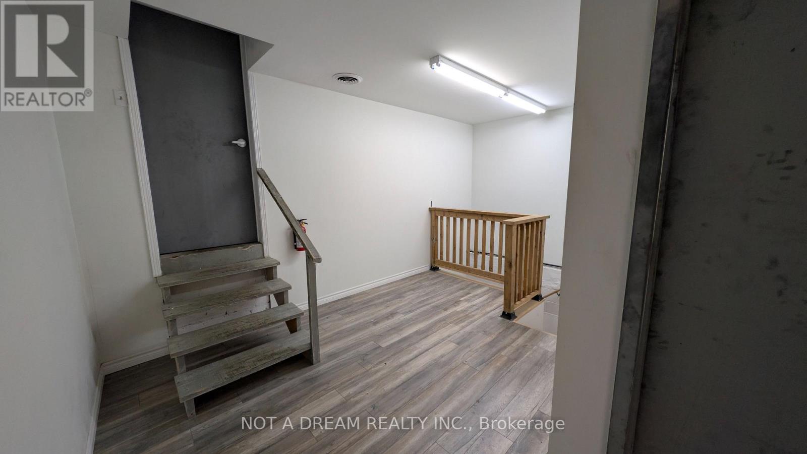 64 Front Street N, Orillia, Ontario  L3V 4R8 - Photo 28 - S13140190