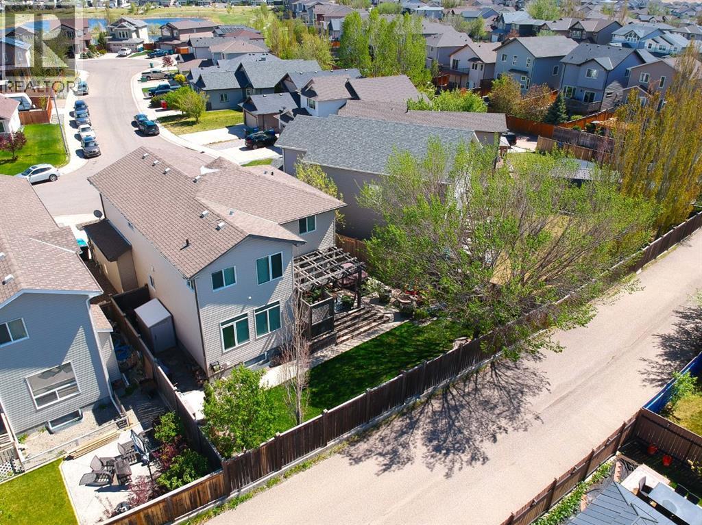 230 Firelight Crescent W, Lethbridge, Alberta  T1J 4W1 - Photo 2 - A2312091
