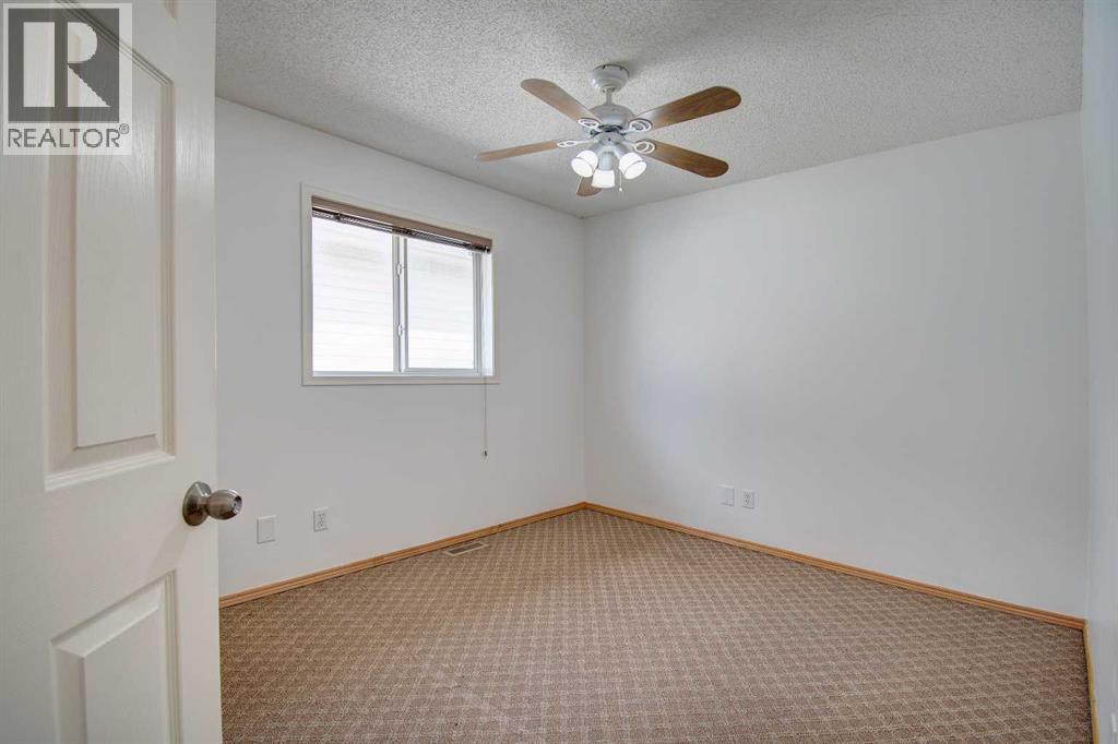 96 Cranfield Park SE, Calgary, Alberta  T3M 1B4 - Photo 10 - A2309002