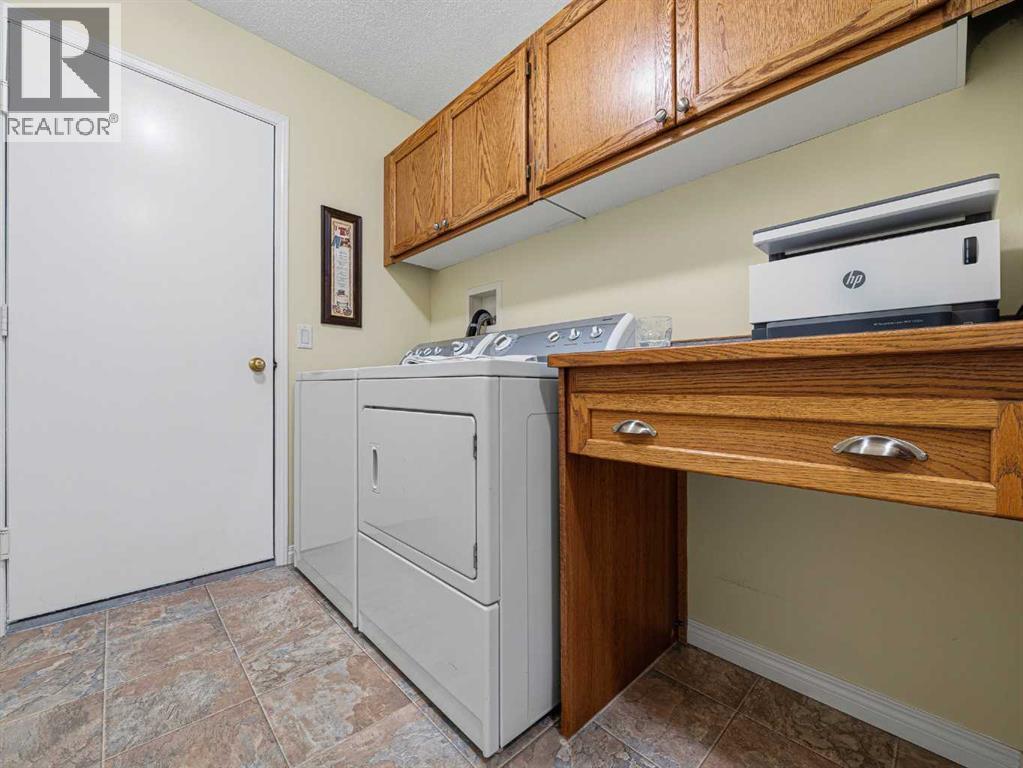 301 Arbour Cliff Close NW, Calgary, Alberta  T3G 3W8 - Photo 19 - A2284425