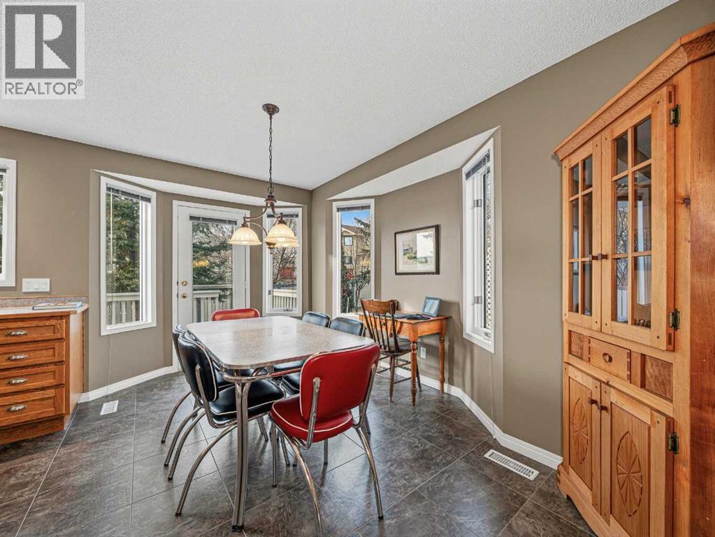 301 Arbour Cliff Close NW, Calgary, Alberta  T3G 3W8 - Photo 8 - A2284425
