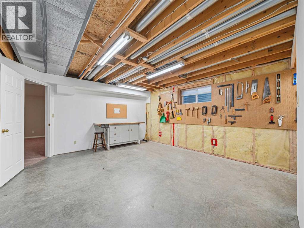 301 Arbour Cliff Close NW, Calgary, Alberta  T3G 3W8 - Photo 25 - A2284425