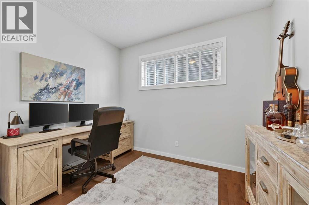 93 Legacy Green SE, Calgary, Alberta  T2X 0X6 - Photo 13 - A2311332