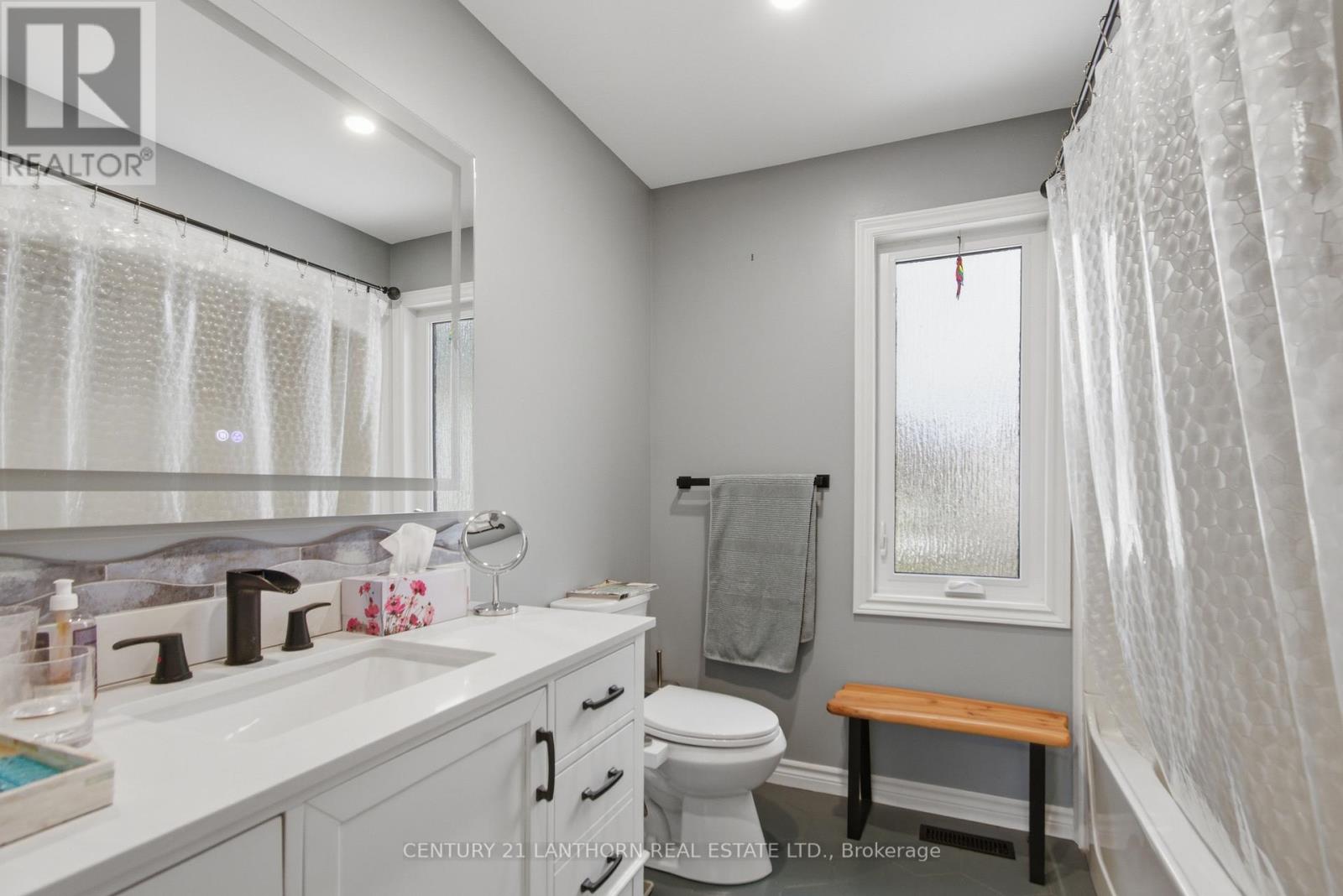 84 Westwind Crescent, Prince Edward County, Ontario  K0K 3L0 - Photo 18 - X12879344