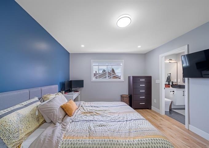 9482 153 Street, Surrey, British Columbia  V3R 9C7 - Photo 13 - R3124361