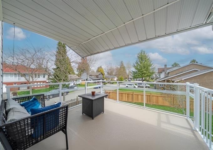 9482 153 Street, Surrey, British Columbia  V3R 9C7 - Photo 16 - R3124361