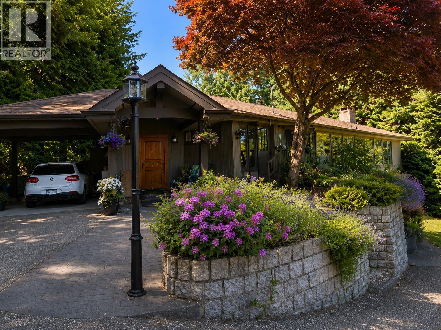 785 Anderson Crescent, West Vancouver, British Columbia  V7T 1S4 - Photo 2 - R3123912