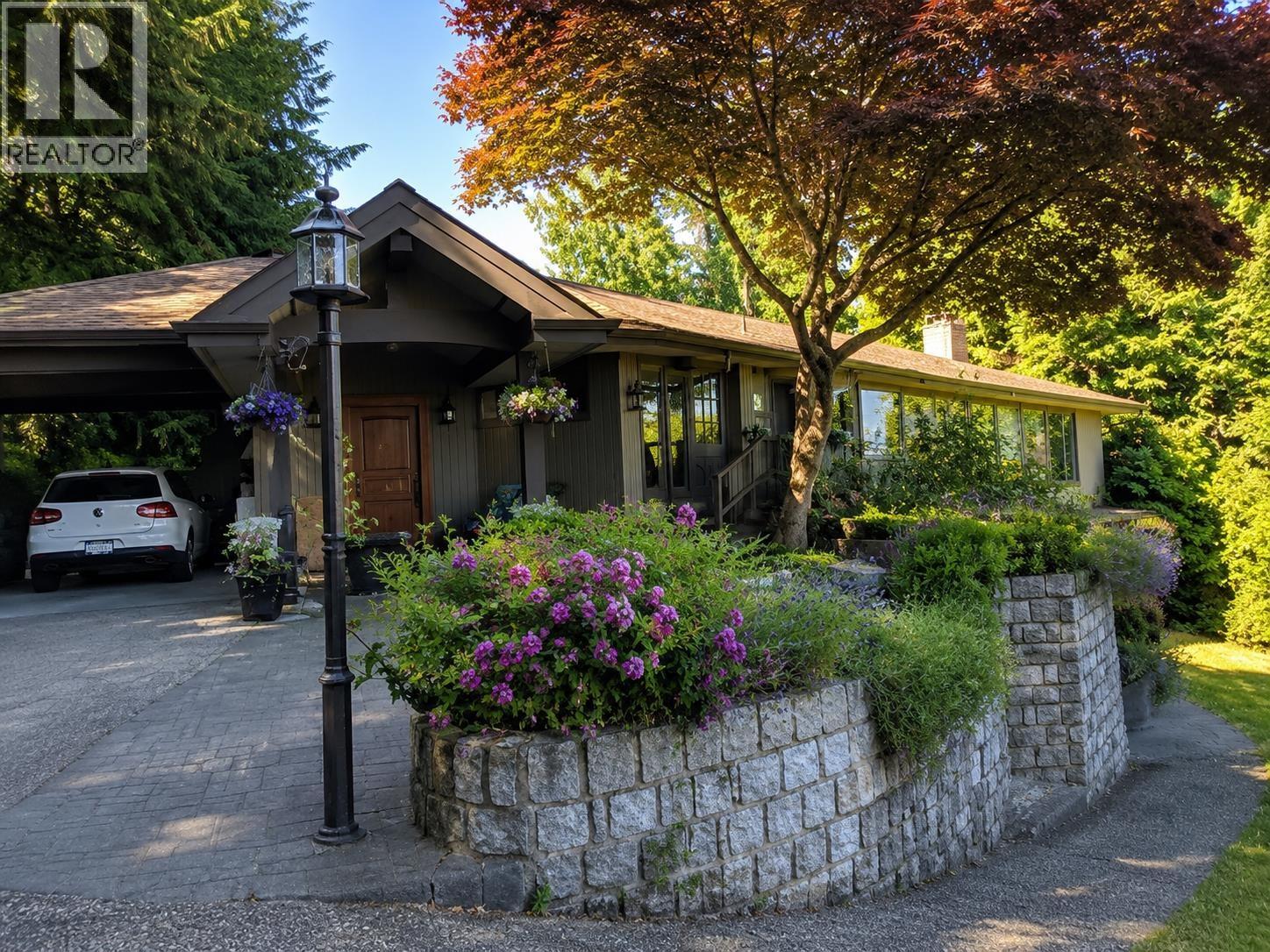 785 ANDERSON CRESCENT, West Vancouver, British Columbia