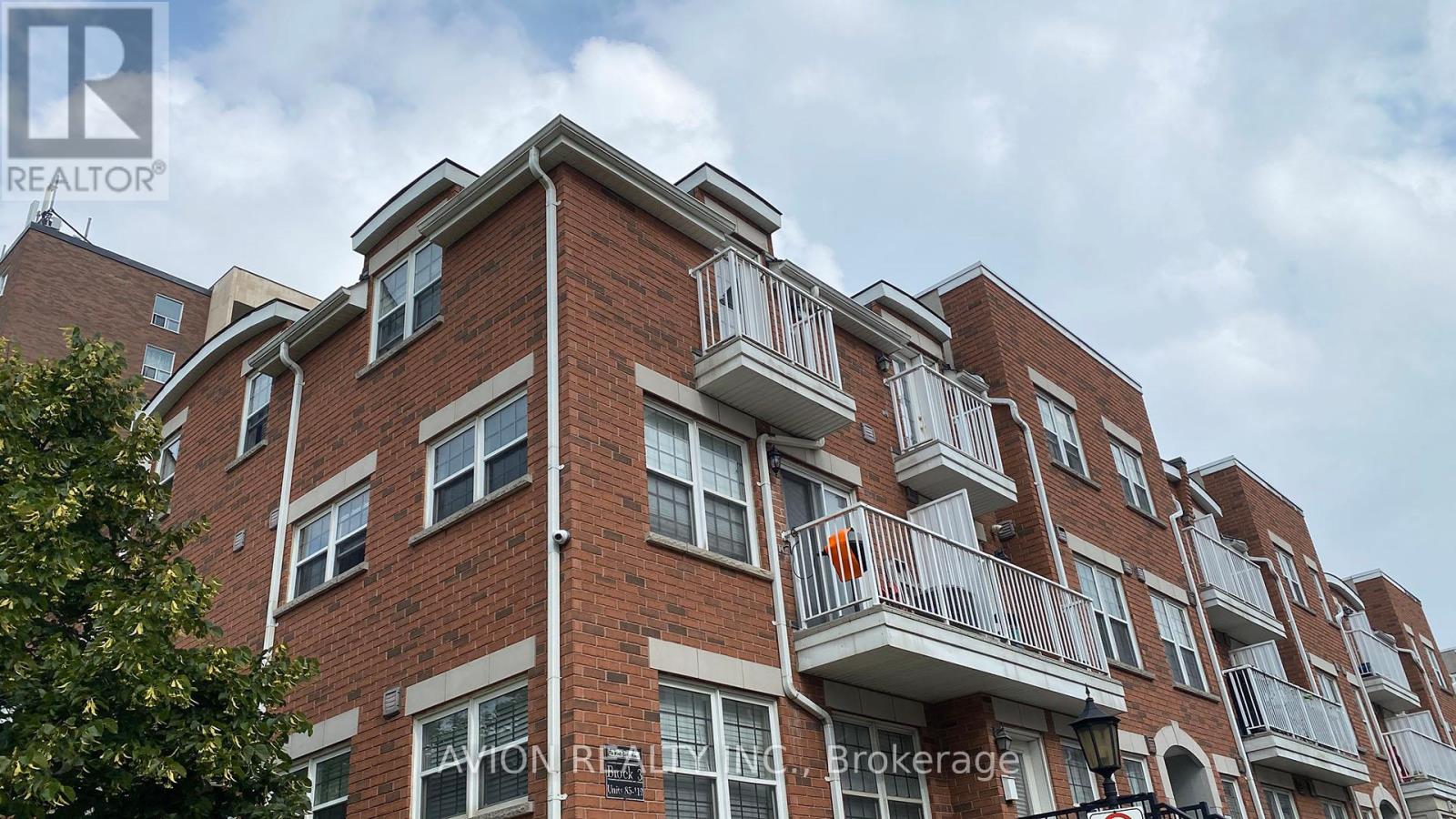 111 - 37 Four Winds Drive, Toronto, Ontario  M3J 1K7 - Photo 3 - W13140214