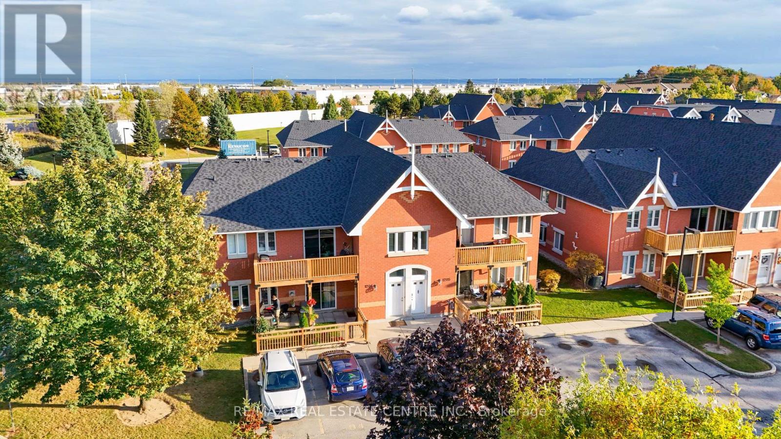 1205 - 4140 Foxwood Drive, Burlington, Ontario  L7M 4R4 - Photo 2 - W13140218