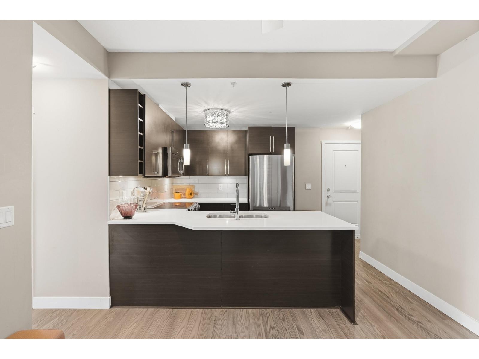203 14358 60 Avenue, Surrey, British Columbia  V3X 0G3 - Photo 2 - R3118893