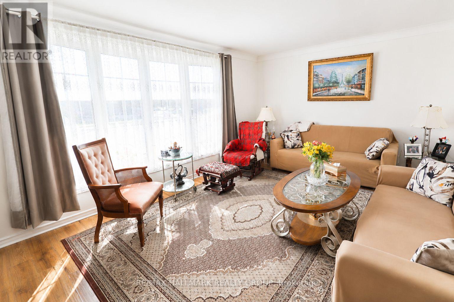 2 - 976 St Laurent Boulevard, Ottawa, Ontario  K1K 3B3 - Photo 8 - X13140246