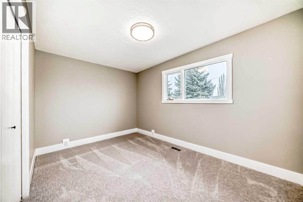 275 Silverview Way Nw, Calgary, Alberta  T3B 3K4 - Photo 18 - A2312053