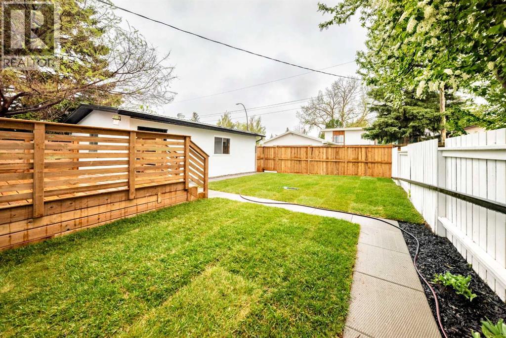 275 Silverview Way Nw, Calgary, Alberta  T3B 3K4 - Photo 33 - A2312053