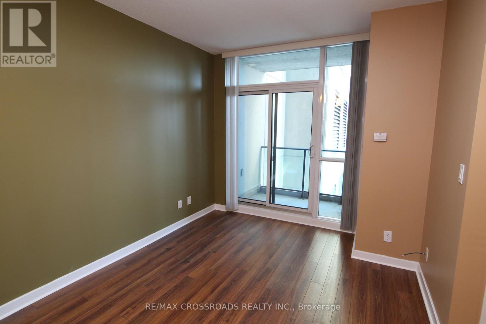 401 - 18 Harbour Street, Toronto, Ontario  M5J 2Z6 - Photo 3 - C13140228