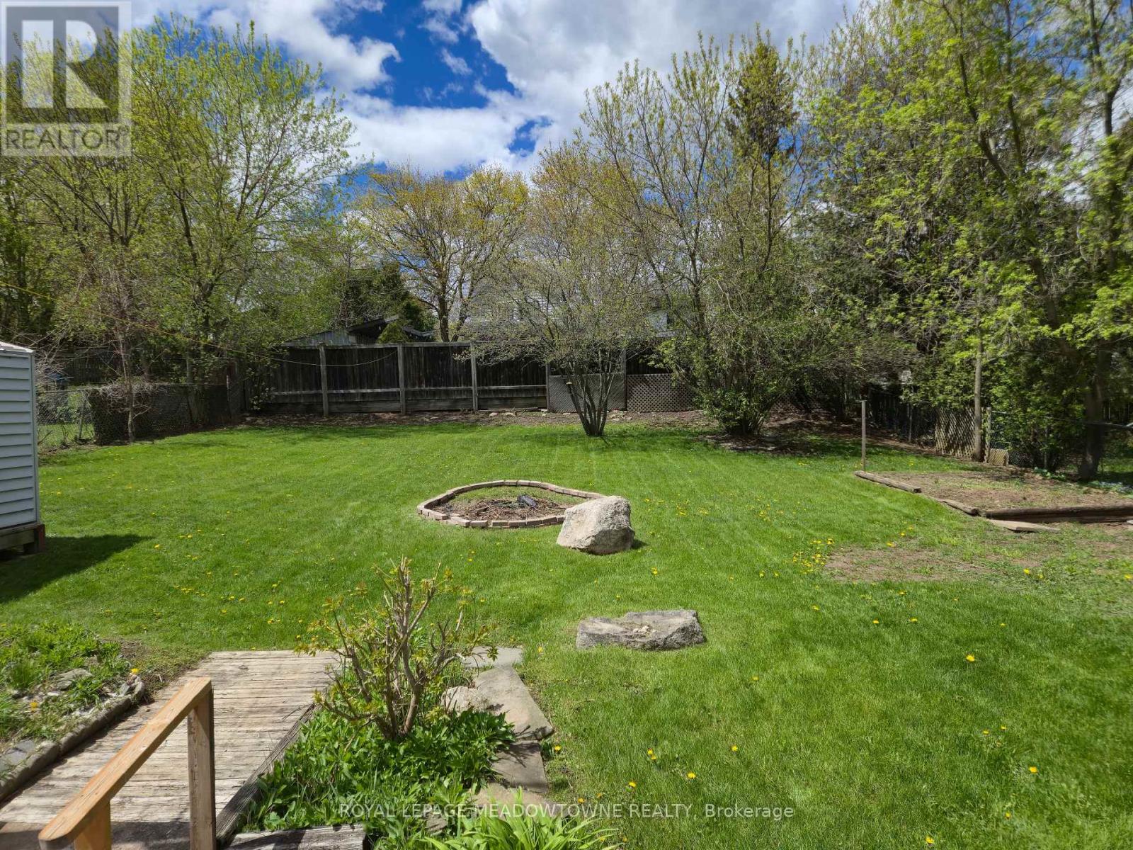 43 Cobblehill Road, Halton Hills, Ontario  L7J 1P1 - Photo 44 - W12893204