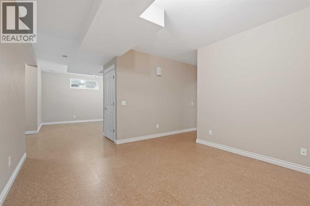 134 Panamount Rise NW, Calgary, Alberta  T3K 6G1 - Photo 36 - A2309331